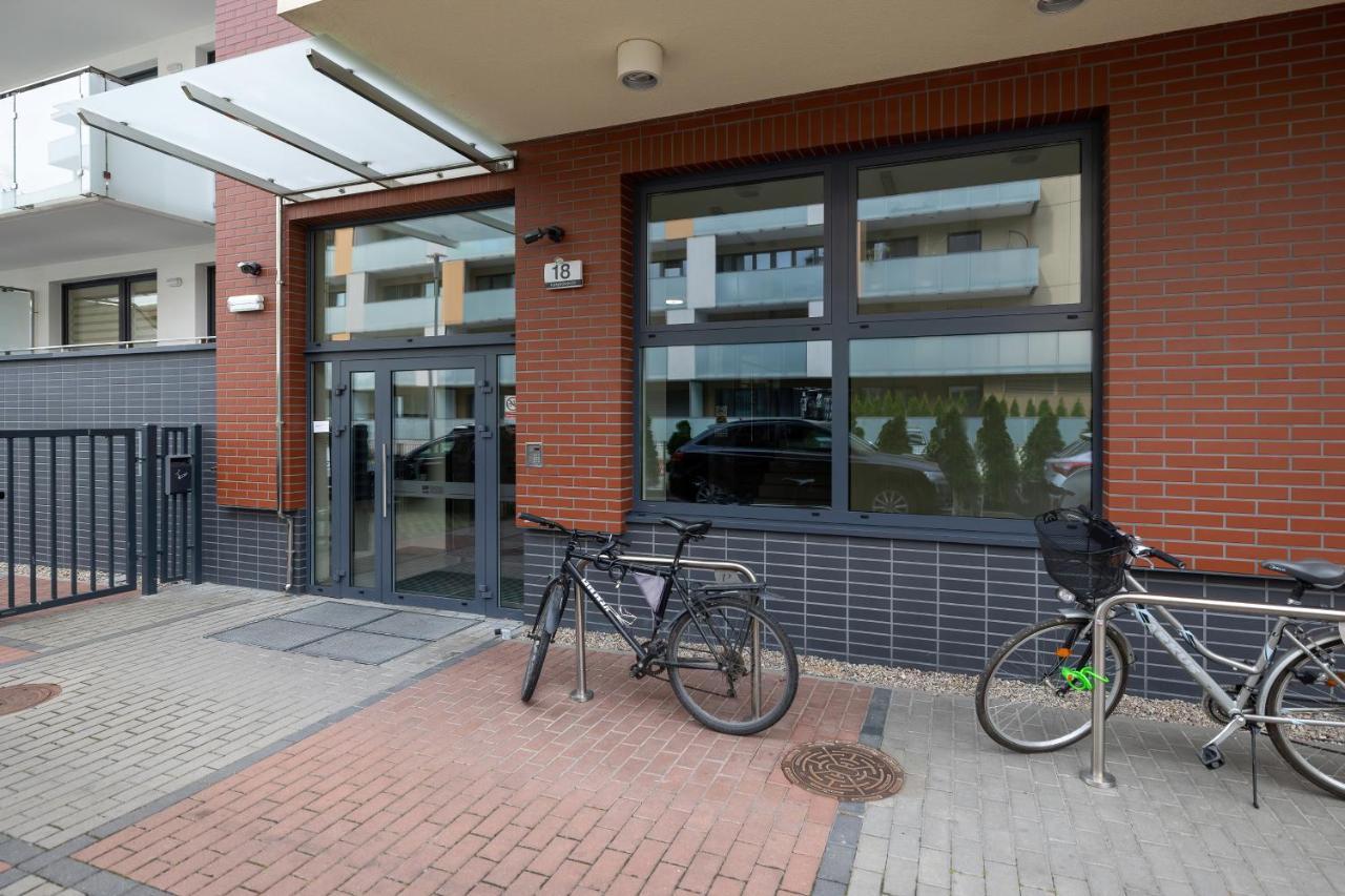 Blizej Morza II Apartament Z Garazem By Renters Apartment Kołobrzeg Exterior foto
