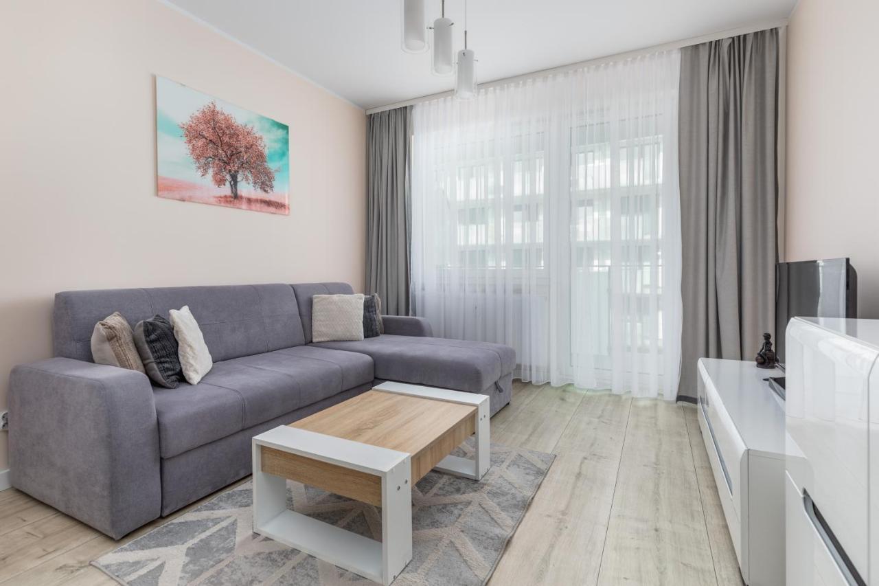 Blizej Morza II Apartament Z Garazem By Renters Apartment Kołobrzeg Exterior foto