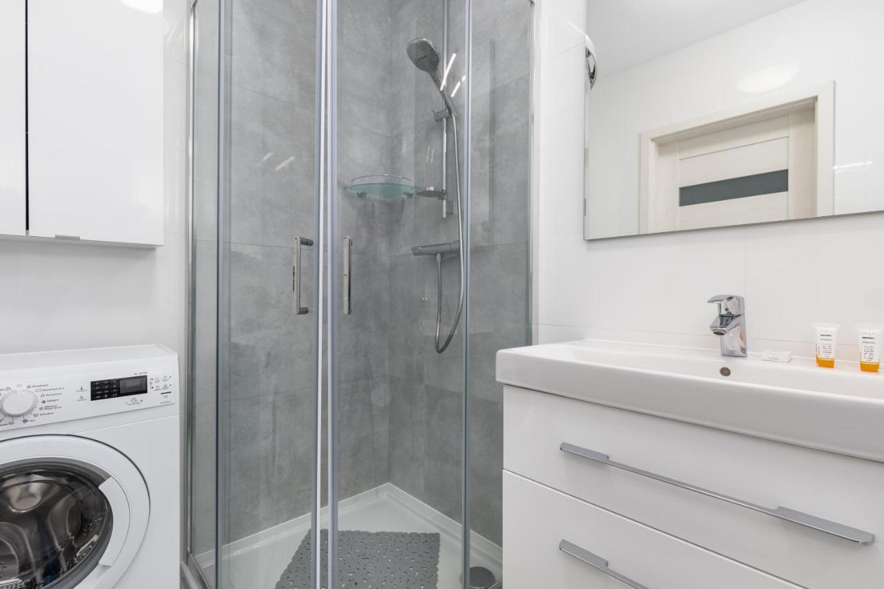 Blizej Morza II Apartament Z Garazem By Renters Apartment Kołobrzeg Exterior foto