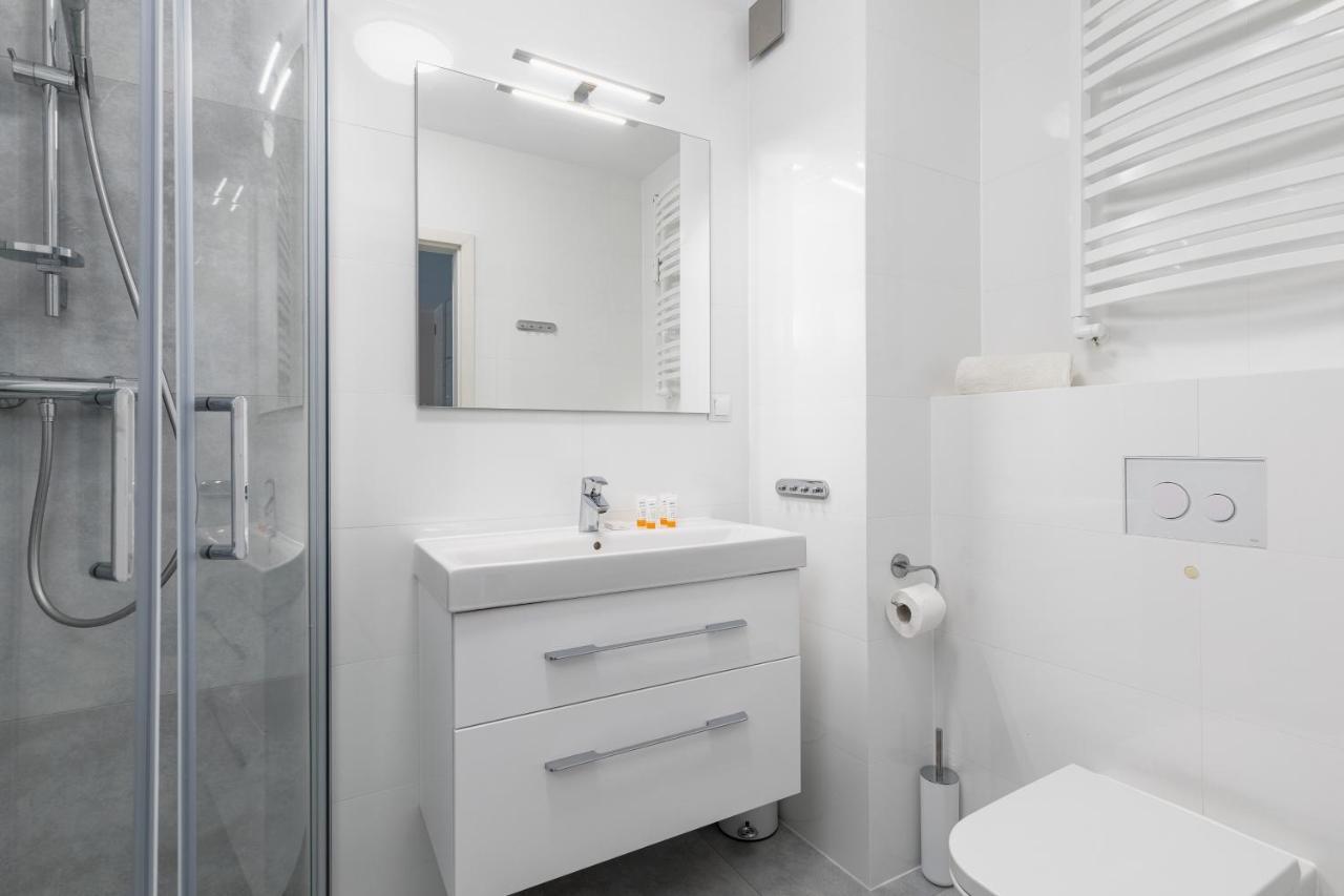 Blizej Morza II Apartament Z Garazem By Renters Apartment Kołobrzeg Exterior foto